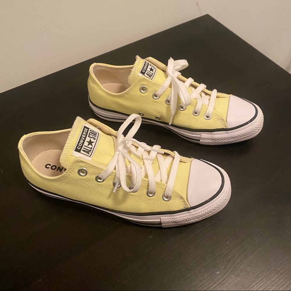 Converse All Star - Yellow Low Tops